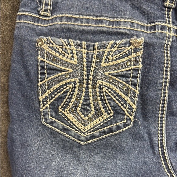 Earl Jeans Blue Boot Cut Denim - Picture 4 of 9